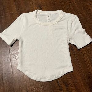 LULULEMON TOP